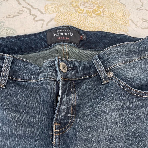 Torrid Jeans. - Picture 5 of 8